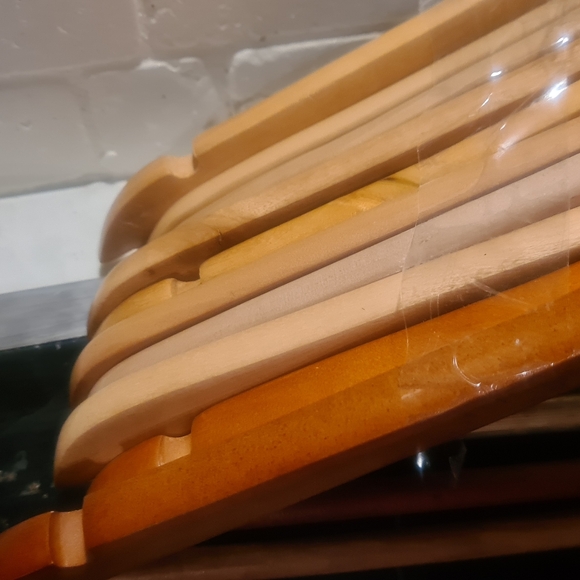 Pack of 10 strong wooden vintage hangers The poshers favorite for coats 😀 - Picture 4 of 5